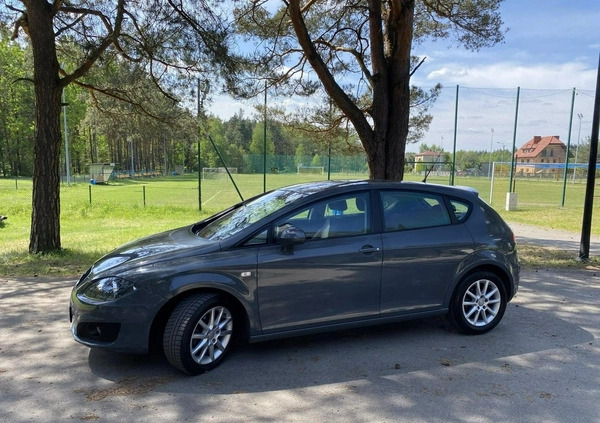 Seat Leon cena 22900 przebieg: 209000, rok produkcji 2010 z Krosno Odrzańskie małe 232